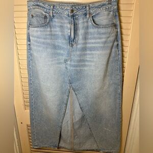 American Eagle Dreamy Drape Low Rise Denim Maxi Skirt